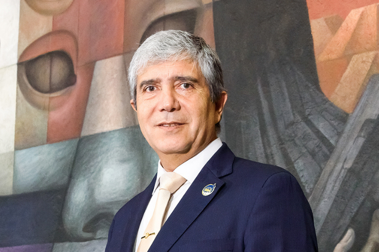 El 10 de junio de 2020, la Universidad de Concepción incorporó por primera vez el sufragio electrónico para la elección de una autoridad académica. Poco más de un año después, y con 75 procesos eleccionarios realizados, el rector Carlos Saavedra, expresa su satisfacción.
